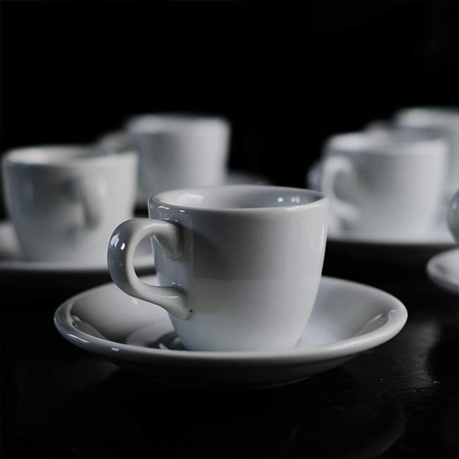 白磁のカップ＆ソーサー – zakka store towi
