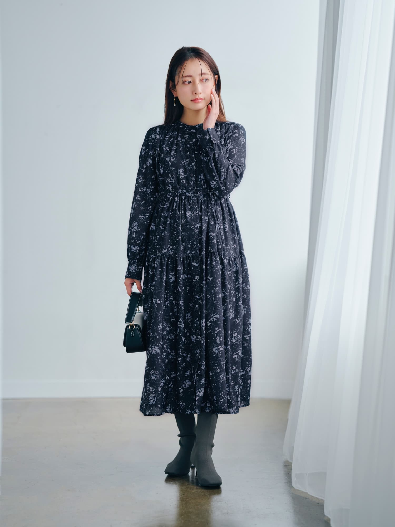 ニュアンスフラワーティアードワンピース-short & regular | 小柄・低